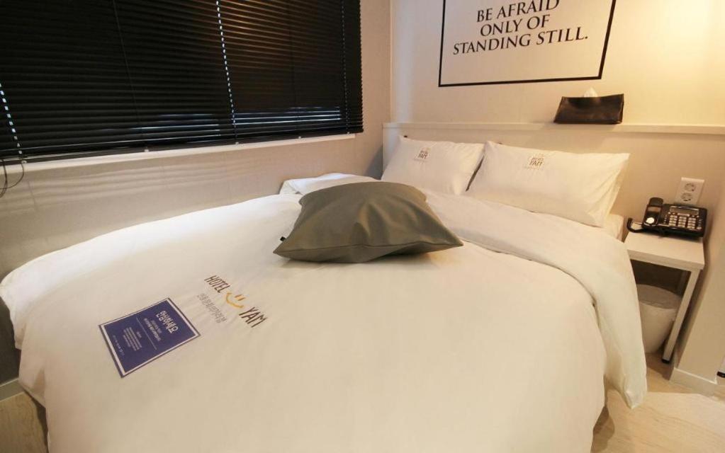 Hotel Yam Andong Bagian luar foto