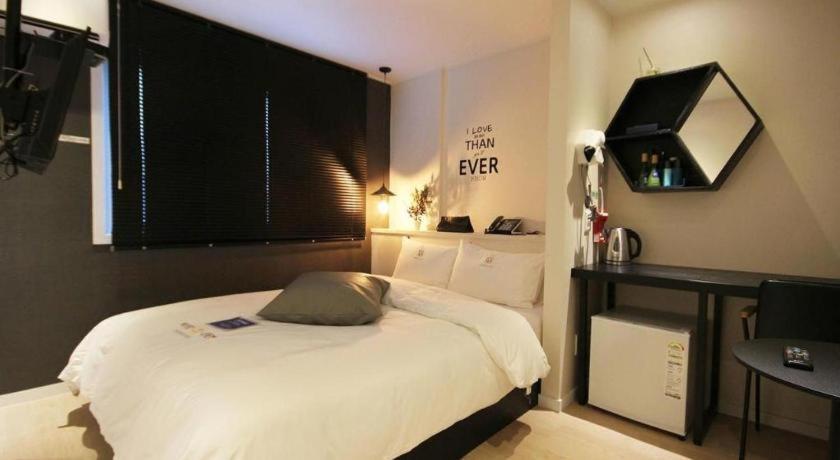 Hotel Yam Andong Bagian luar foto
