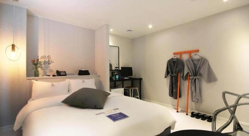 Hotel Yam Andong Bagian luar foto