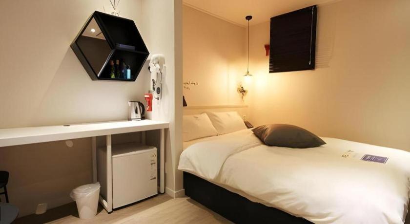 Hotel Yam Andong Bagian luar foto