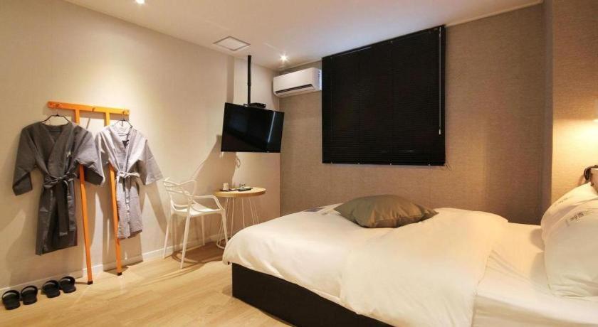 Hotel Yam Andong Bagian luar foto