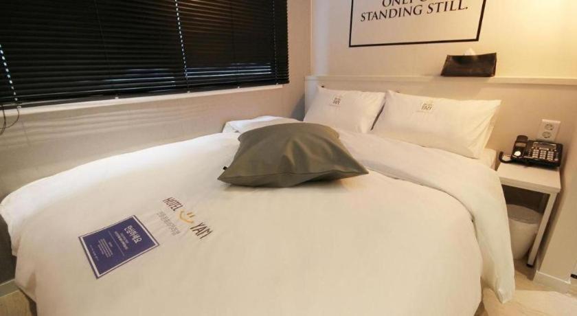 Hotel Yam Andong Bagian luar foto