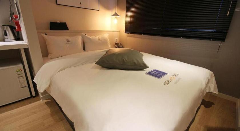Hotel Yam Andong Bagian luar foto