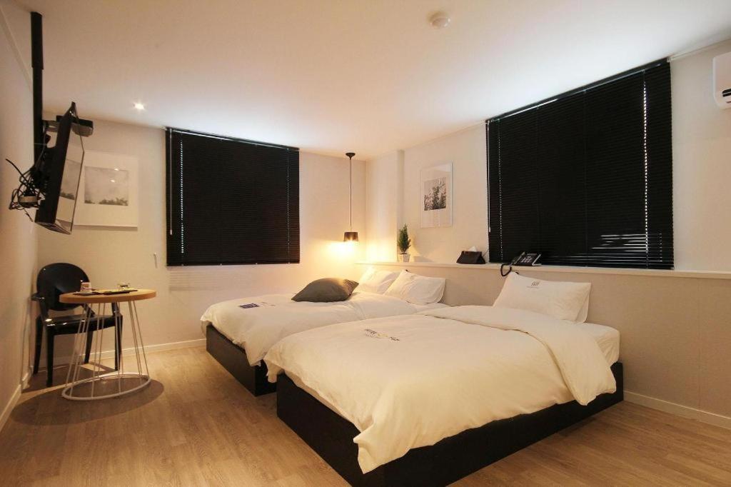 Hotel Yam Andong Bagian luar foto